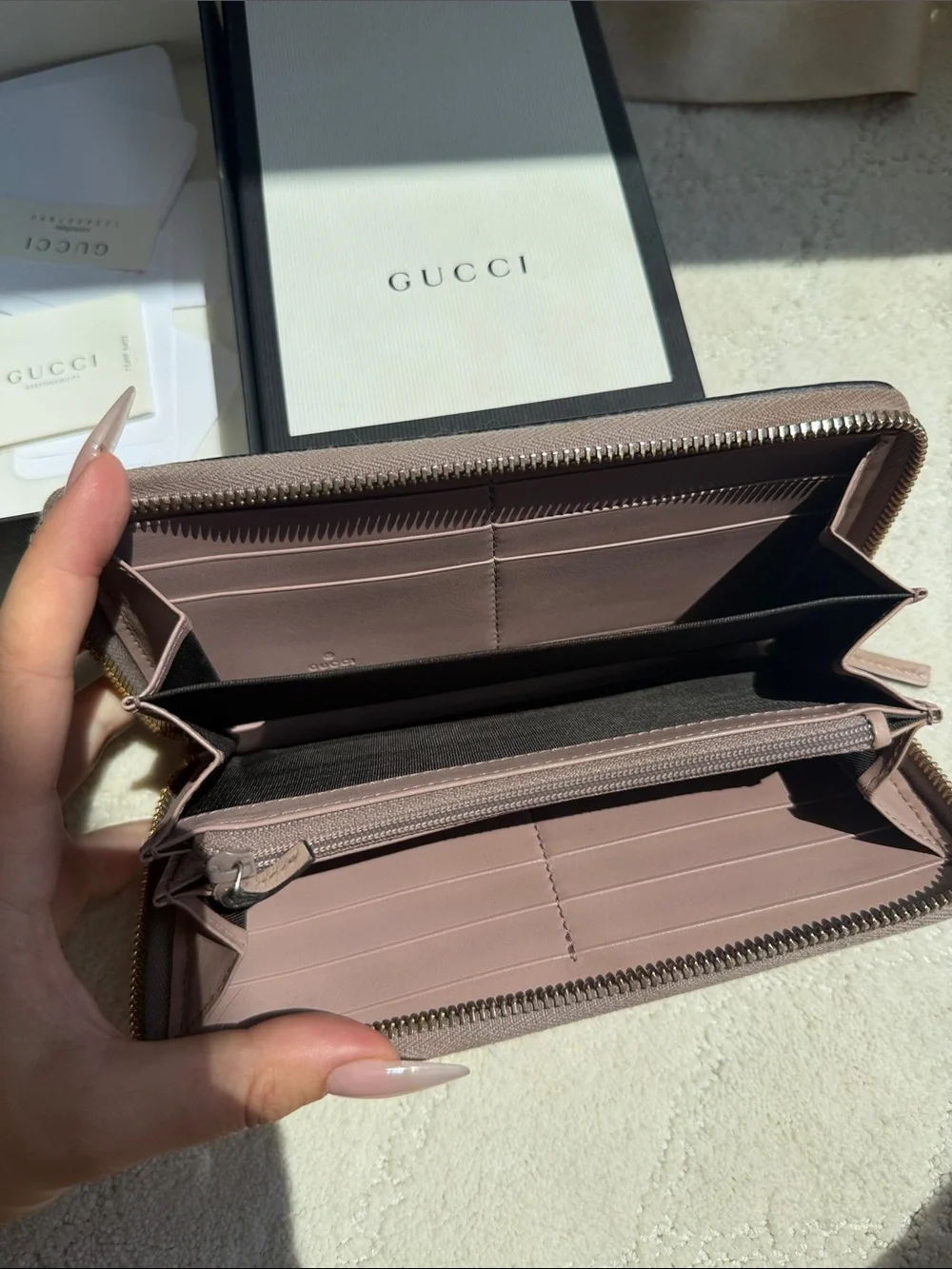 Gucci Pink Bow Wallet - Picture 5 of 5